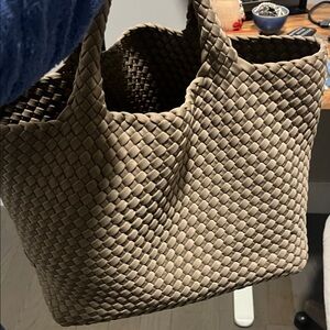 Naghedi St. Barths Medium Solid